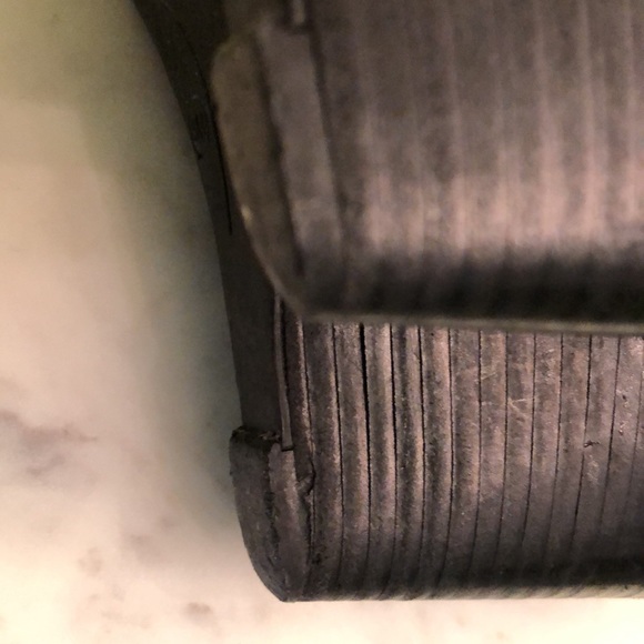 Woman’s leather boots - Picture 7 of 7